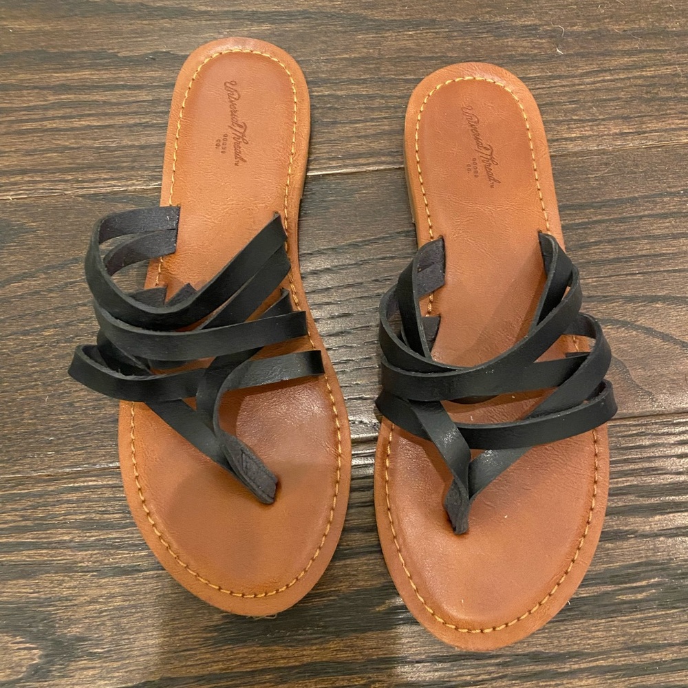 Black leather sandals